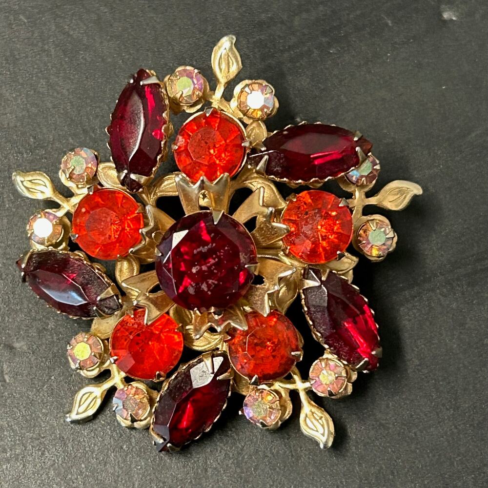 Vintage Red Rhinestone‎ Flower Brooch AB Rhinestone Accents Gold Toned